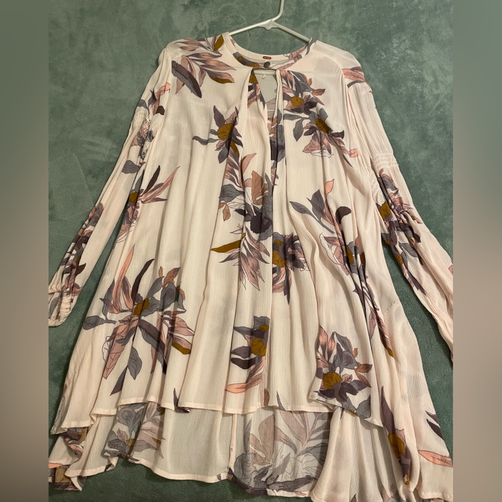 Free People Floral Button Detail Top